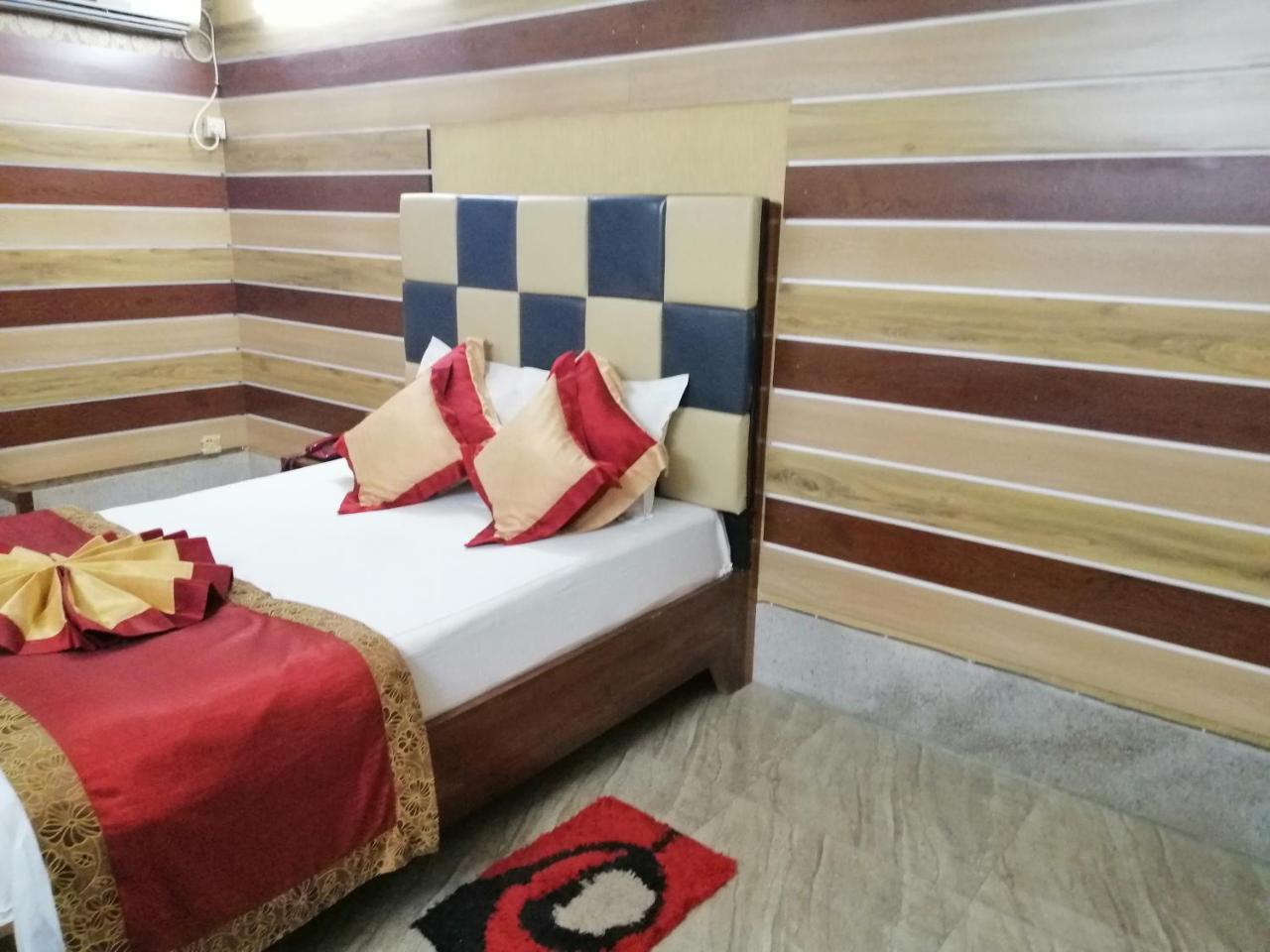 Tiger Garden Int Hotel Khulna Exterior foto